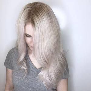 Meet your Posher, Leanne